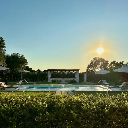 Relais Ruggiero Oda ve Kahvaltı Le Castella (Calabria)